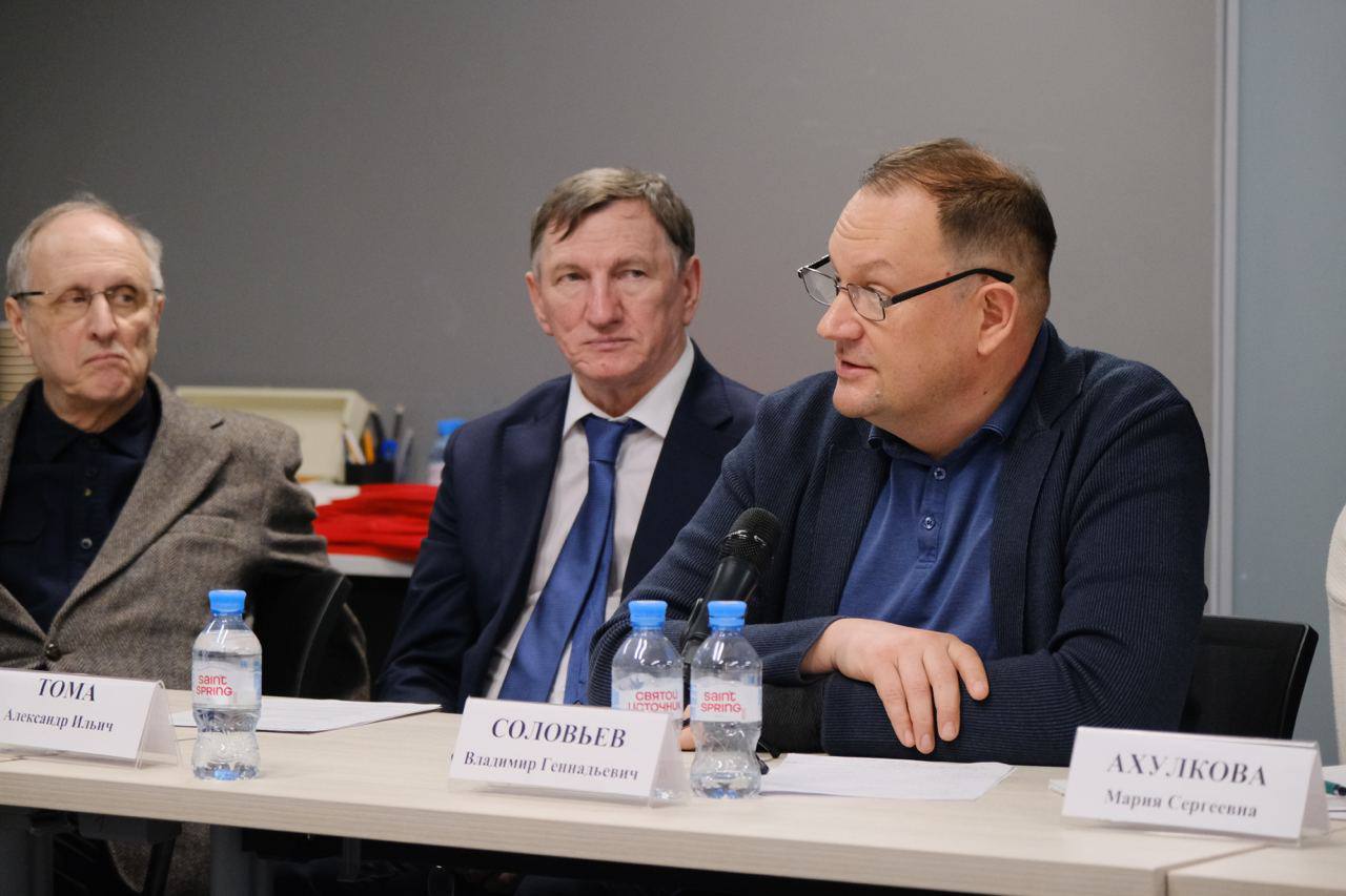 НАУЗ и компании «Регистр лекарственных средств России®» о предиктивных системах управления рисками терапии